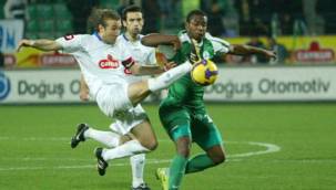 ÇAYKUR RİZESPOR GİRESUN KARŞISINDA NİHAYET GÜLDÜ