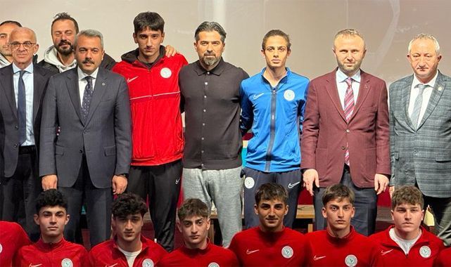 Fenerbahçe'nin efsane ismi Oğuz Çetin Rize'de