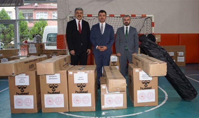 Rize'de 145 okulun spor kulüplerine 2 Milyon TL'lik yardım