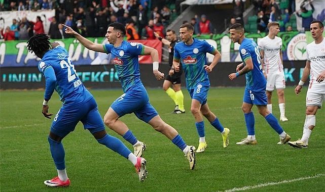 Çaykur Rizespor Antalya'yı 3 golle geçti