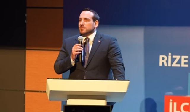 AK Parti Rize Merkez İlçe'de Danışma Meclisi Toplantısı yapıldı