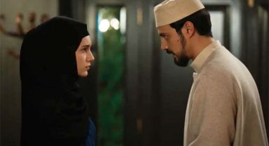 Kızıl Goncalar efsanesi dinmiyor: Cüneyd Efendi ve Zeynep sahneleri yeniden trend